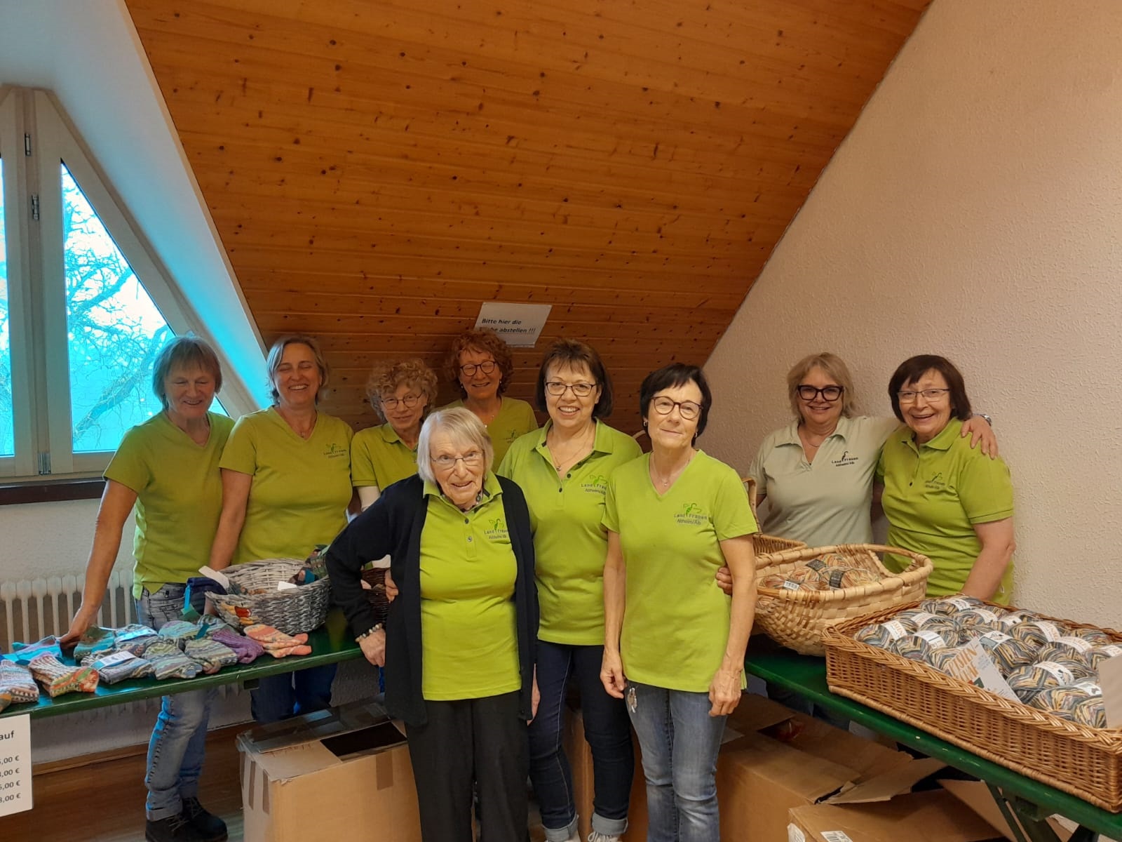 Team der LandFrauen - LandfrauenCafe am Lichtmessmarkt 2025